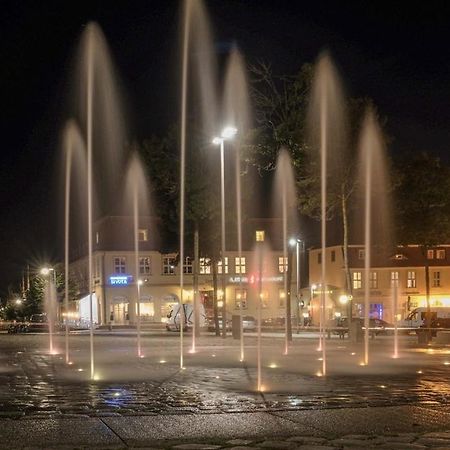 Pension Markt Neustrelitz Luaran gambar