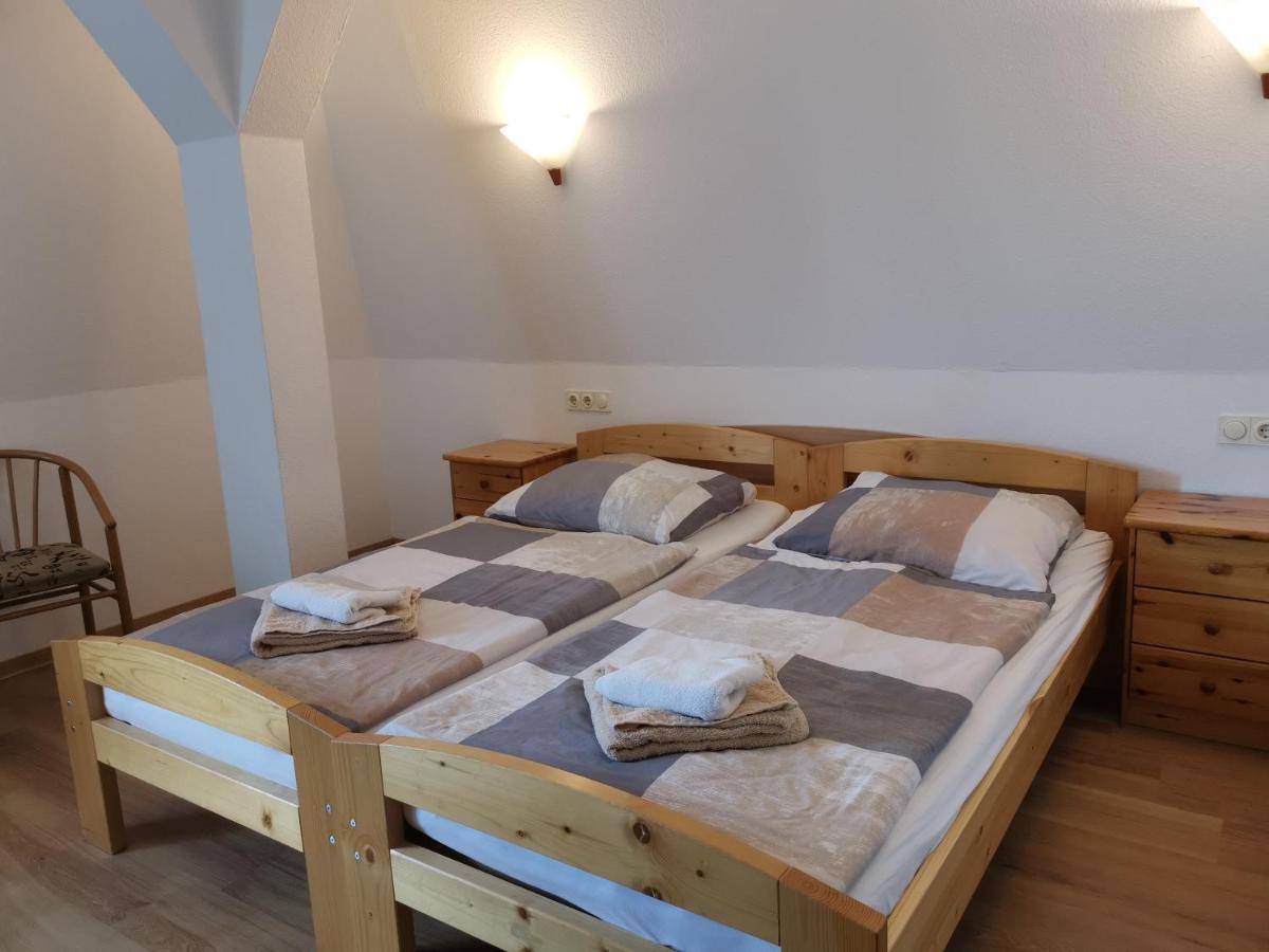 Pension Markt Neustrelitz Luaran gambar