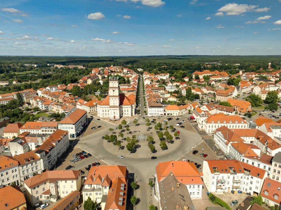Pension Markt Neustrelitz Luaran gambar